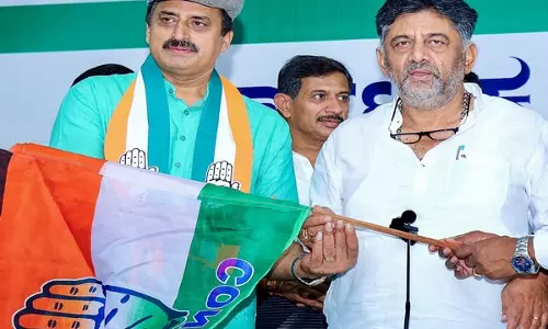 Karnataka by-election: कांग्रेस ने चन्नपटना सीट पर पूर्व भाजपा नेता योगेश्वर को मैदान में उतारा
