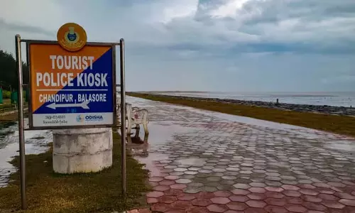 ओडिशा में भारी तूफ़ान का संकट; करीब 10 लाख लोग बाहर जाएंगे