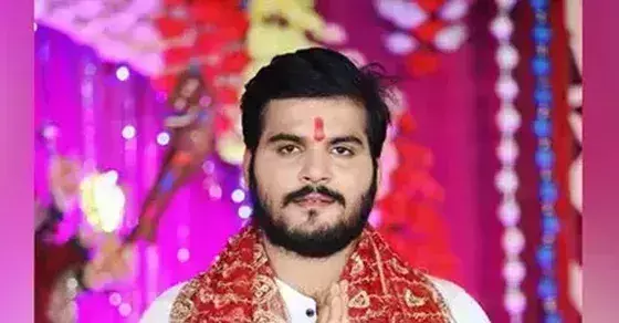 Kota: बुधवार रात्रि भोजपुरी अभिनेता और गायक अरविंद अकेला कलुआ ने अपने गीत Kota: बुधवार रात्रि भोजपुरी अभिनेता और गायक अरविंद अकेला कलुआ ने अपने गीत