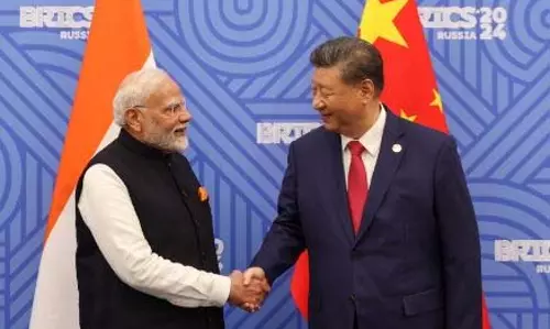 शी जिनपिंघ ने सैद्धांतिक रूप से मोदी के सुझावों को बेहतर बनाने का आश्वासन दिया शी जिनपिंघ ने सैद्धांतिक रूप से मोदी के सुझावों को बेहतर बनाने का आश्वासन दिया