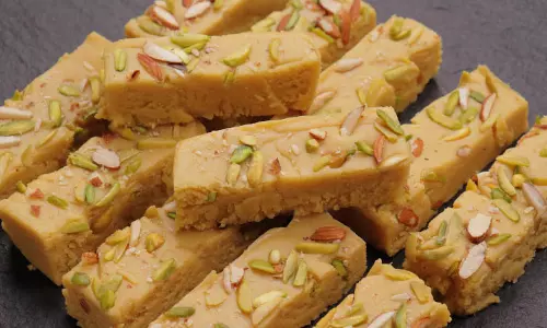 Besan मिल्क केक रेसिपी