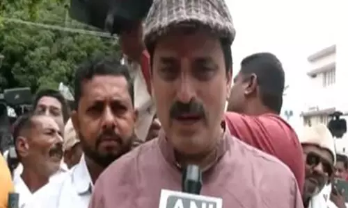 Karnataka: चन्नापटना उपचुनाव के लिए कांग्रेस उम्मीदवार सीपी योगेश्वर आज नामांकन दाखिल करेंगे