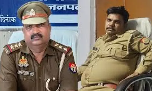 Bahraich: एसपी ने इंस्पेक्टर को बना दिया दरोगा, पुलिस महकमे में हड़कंप Bahraich: एसपी ने इंस्पेक्टर को बना दिया दरोगा, पुलिस महकमे में हड़कंप