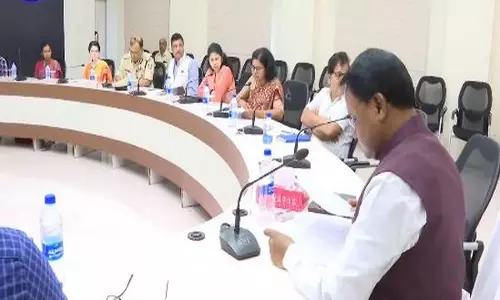 CM Majhi ने भुवनेश्वर में चक्रवात दाना की तैयारियों की समीक्षा के लिए बैठक की अध्यक्षता की