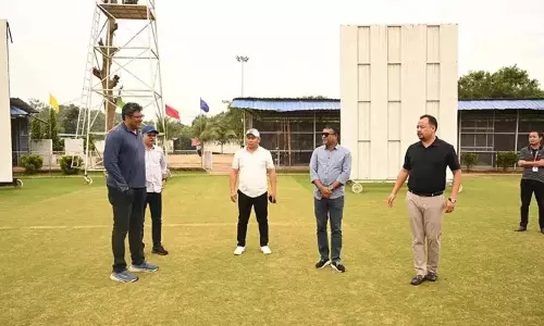Nagaland क्रिकेट स्टेडियम में क्रिकेट इनडोर सुविधा का दौरा