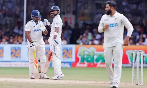 India vs New Zealand मैच के बीच में धोखा India vs New Zealand मैच के बीच में धोखा