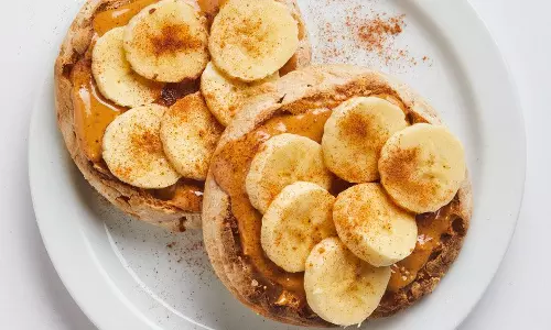 Banana and Peanut का मक्खन मफिन रेसिपी Banana and Peanut का मक्खन मफिन रेसिपी