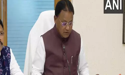 CM Majhi ने भीषण चक्रवाती तूफान दाना पर कहा, हमारा लक्ष्य शून्य हताहत होना है