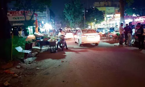 Mohali के निवासियों ने कहा, अतिक्रमण के कारण सड़कों पर जाम की समस्या Mohali के निवासियों ने कहा, अतिक्रमण के कारण सड़कों पर जाम की समस्या
