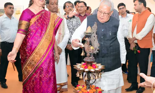 Jaipur: कला का सम्मान हमारी संस्कृति का अभिन्न हिस्सा कलराज मिश्र, पूर्व राज्यपाल Jaipur: कला का सम्मान हमारी संस्कृति का अभिन्न हिस्सा कलराज मिश्र, पूर्व राज्यपाल