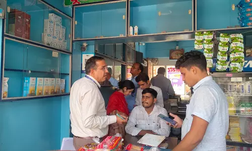 Sikar: 10 किलोग्राम दूषित कैक करवाया नष्ट, जांच के लिए पांच सैम्पल लिए शुद्ध आहार मिलावट पर वार अभियान