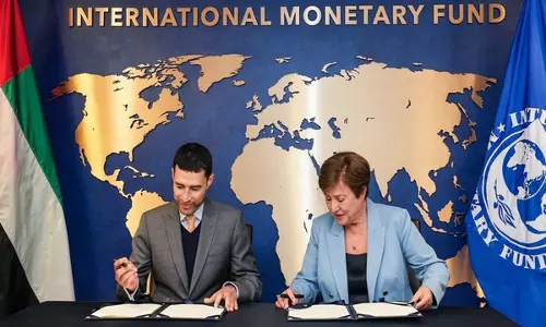 यूएई ने गरीबी उन्मूलन और स्थिरता ट्रस्टों को समर्थन देने के लिए IMF के साथ दो समझौतों पर हस्ताक्षर किए