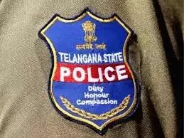 TSSP पुलिस की पत्नियों ने पतियों के लिए समान काम की मांग को लेकर आंदोलन किया