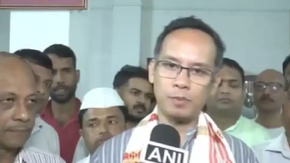 Assam : हिमंत बिस्वा सरमा ने पार्टी में शामिल होने के बाद मेहनती भाजपा सदस्यों की अनदेखी की