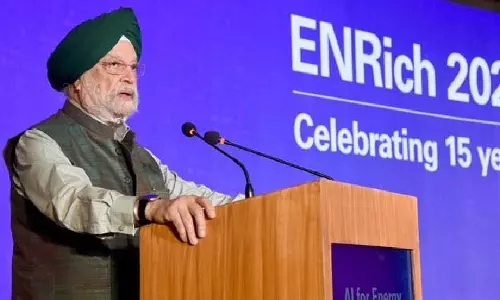 AI को अपनाने से 2030 तक 33.8 लाख करोड़ रुपये का आर्थिक मूल्य उत्पन्न हो सकता है: मंत्री