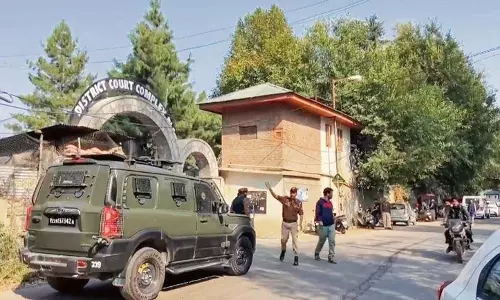 Baramulla कोर्ट के साक्ष्य कक्ष में ग्रेनेड विस्फोट में पुलिसकर्मी घायल