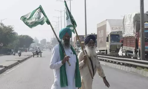 Punjab: राज्य भर में कृषि विरोध के चलते सड़कों पर जाने से बचें