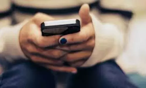स्मार्टफोन नहीं मिला तो स्टूडेंट ने दे दी जान