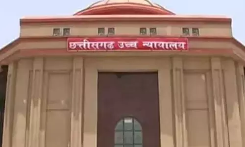 राष्ट्रीय ग्रामीण आजीविका मिशन के प्रशासनिक अधिकारी के ट्रांसफर पर हाईकोर्ट ने लगाई रोक राष्ट्रीय ग्रामीण आजीविका मिशन के प्रशासनिक अधिकारी के ट्रांसफर पर हाईकोर्ट ने लगाई रोक