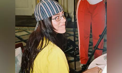 Billie Eilish अटलांटा के स्टेट फ़ार्म एरिना में ओवरहीटेड स्थिरता कार्यक्रम की मेज़बानी करेंगी
