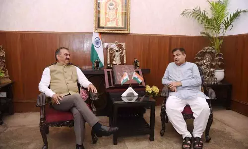 सुक्खू ने सोलन-परवाणू सड़क की नई DPR के लिए गडकरी से किया आग्रह सुक्खू ने सोलन-परवाणू सड़क की नई DPR के लिए गडकरी से किया आग्रह