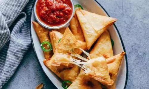 Cheese समोसे की रेसिपी