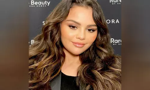Selena Gomez ने अपने करियर और मानसिक स्वास्थ्य वकालत के प्रति प्रतिबद्धता पर बात की