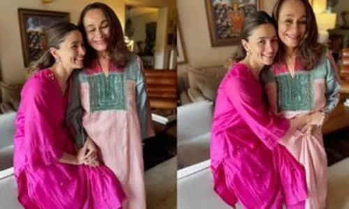 Alia Bhatt ने अपनी मां सोनी राजदान को जन्मदिन की बधाई दी