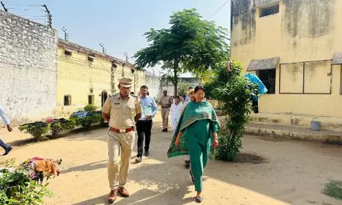 Sirohi: संभागीय आयुक्त ने जिला कारागृह का निरीक्षण किया