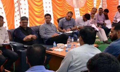 DC पुंछ ने ब्लॉक लसाना में जनसंपर्क कार्यक्रम आयोजित किया
