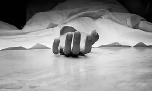 Crime: 19 वर्षीय महिला की हत्या, शव 4 फीट गहरे गड्ढे में दबा मिला, दो गिरफ्तार