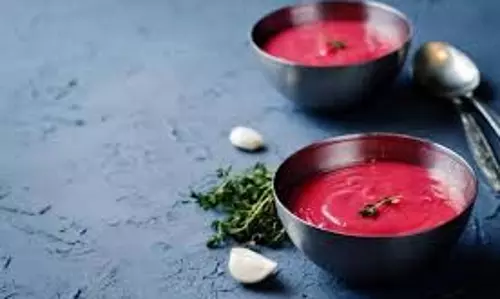 Beetroot and Apple Soup: खून की कमी को दूर करेगा ये सूप