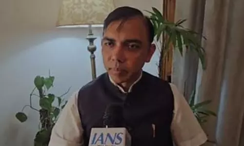 योगी सरकार जनता में अलोकप्रिय, यूपी में डरावना तंत्र हावी : घनश्याम तिवारी