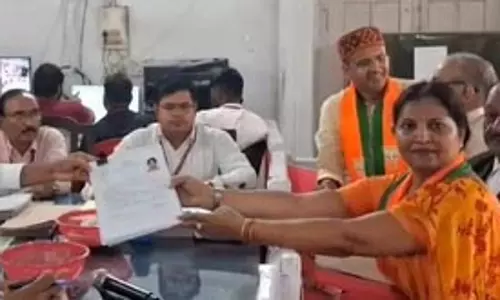 यूपी उपचुनाव: मझवां विधानसभा सीट से सुचिस्मिता मौर्य ने दाखिल किया नामांकन यूपी उपचुनाव: मझवां विधानसभा सीट से सुचिस्मिता मौर्य ने दाखिल किया नामांकन