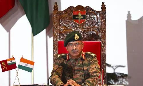 J&K: हिंसा के चक्र को तोड़ने पर ध्यान केंद्रित करें: सेना कमांडर