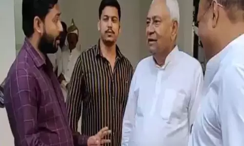 मुख्यमंत्री 5 IAS अफसरों के बराबर अकेले करते हैं काम , जाना-माना नाम खान सर की मुलाकात चर्चा में