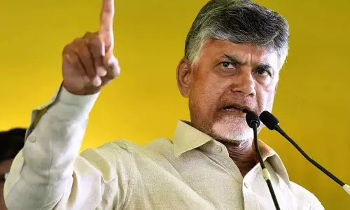 CM Chandrababu Naidu ने स्ट्रीट लाइट के लिए फंड जारी करने का आदेश दिया CM Chandrababu Naidu ने स्ट्रीट लाइट के लिए फंड जारी करने का आदेश दिया