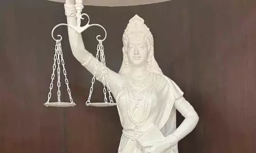 Fair Goddess: सुप्रीम कोर्ट में न्याय की नई प्रतिमा पर संपादकीय Fair Goddess: सुप्रीम कोर्ट में न्याय की नई प्रतिमा पर संपादकीय