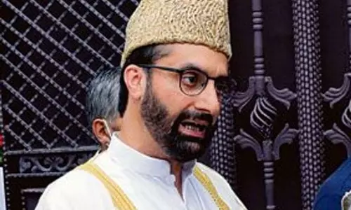 Mirwaiz Umar Farooq: हुर्रियत केंद्र से बातचीत के लिए तैयार Mirwaiz Umar Farooq: हुर्रियत केंद्र से बातचीत के लिए तैयार