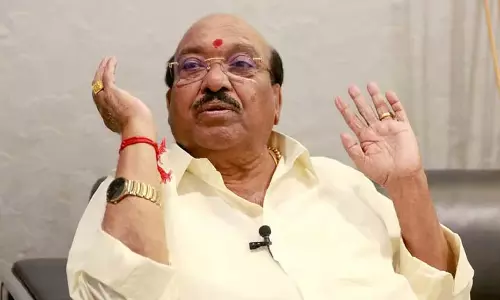 कांग्रेस का घोड़ा मरा, पांच की नजर सीएम पद पर: Vellappally