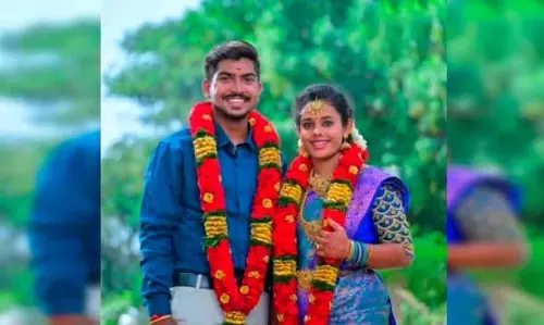 KERALA : सॉरी मां, अब और बर्दाश्त नहीं कर सकती श्रुति का मां को आखिरी संदेश KERALA : सॉरी मां, अब और बर्दाश्त नहीं कर सकती श्रुति का मां को आखिरी संदेश