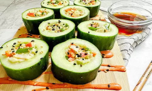 Cucumber सुशी रेसिपी