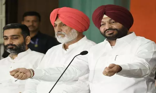 केंद्रीय मंत्री Ravneet Bittu ने धान खरीद में देरी को लेकर पंजाब सरकार की आलोचना की