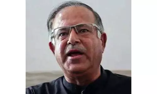 Karra ने वर्तमान स्थिति की समीक्षा की, आतंकवाद में वृद्धि पर चिंता व्यक्त की Karra ने वर्तमान स्थिति की समीक्षा की, आतंकवाद में वृद्धि पर चिंता व्यक्त की