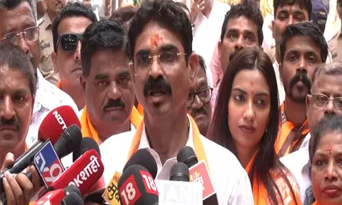 मौका मिला तो उद्धव और राज को जरूर एक करूंगा: MNS नेता बाला नंदगांवकर मौका मिला तो उद्धव और राज को जरूर एक करूंगा: MNS नेता बाला नंदगांवकर