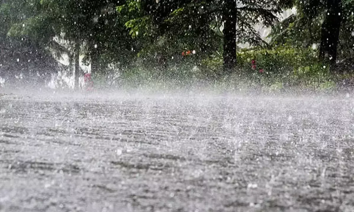 Weather update: तेलंगाना में आज मध्यम बारिश की संभावना Weather update: तेलंगाना में आज मध्यम बारिश की संभावना