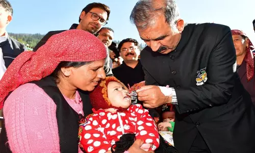 Himachal CM ने डोडरा-क्वार का दौरा किया, सरकार गांव के द्वार पहल की शुरुआत की