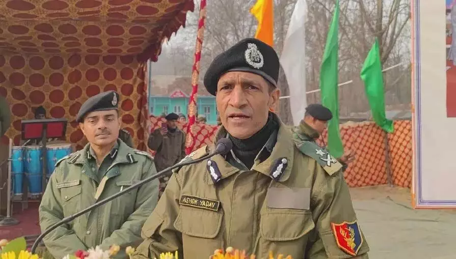 J&K: नियंत्रण रेखा पर घुसपैठ रोधी तंत्र ‘बहुत मजबूत’: बीएसएफ