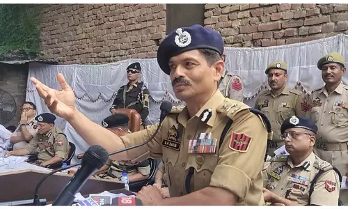 BSF ने नियंत्रण रेखा पर मजबूत घुसपैठ रोधी ग्रिड का आश्वासन दिया