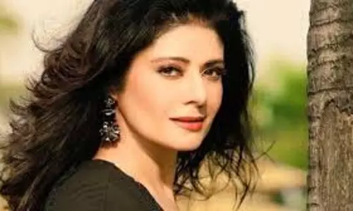 Pooja Batra Birthday: फिल्मों से दूर रहकर भी आलीशान जिंदगी जीती हैं पूजा